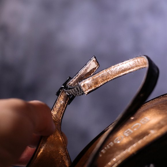 BCBGeneration black sling back, open-toe pump, size 36, 5-inch heel - Picture 9 of 11